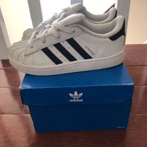 Adidas Superstar Kids 10K